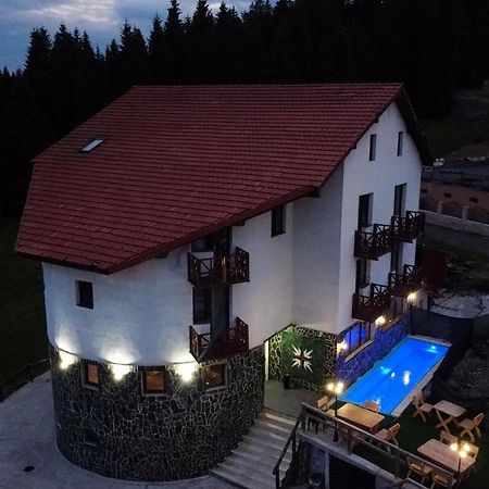 Pensiunea Piatra Graitoare Vartop Exteriér fotografie