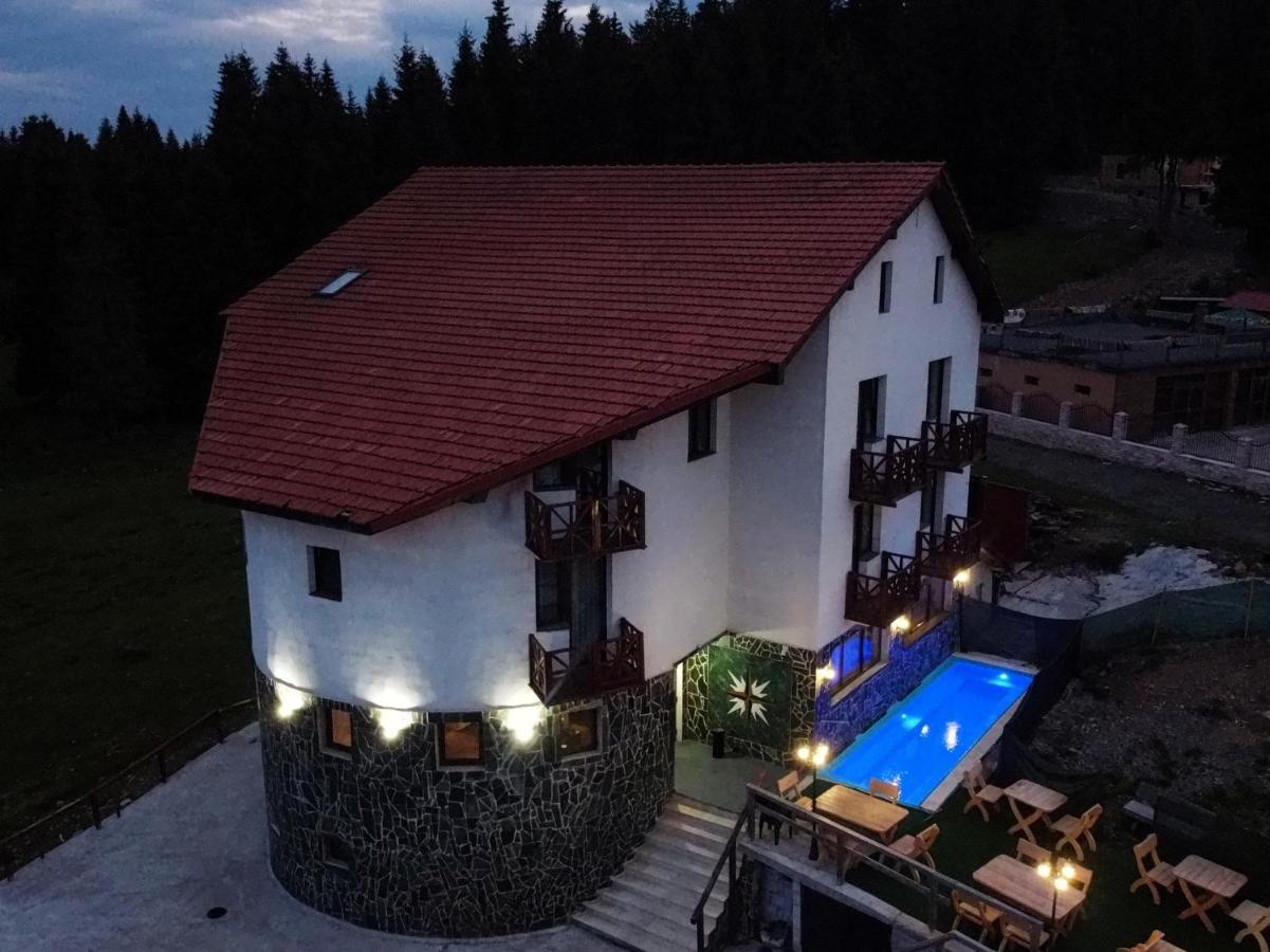 Pensiunea Piatra Graitoare Vartop Exteriér fotografie